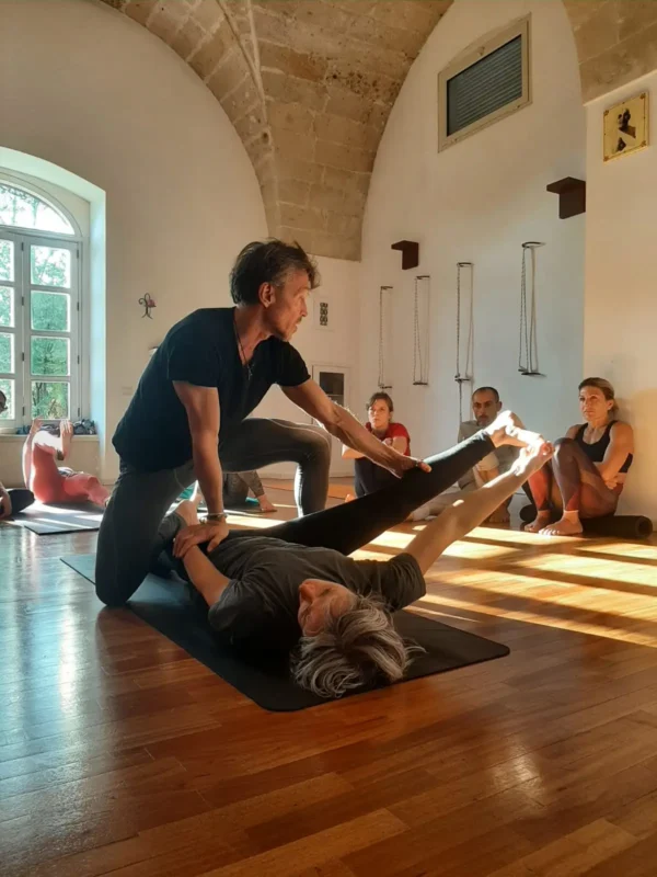 Ritiro di aggiustamento yoga in Italia - Image 3